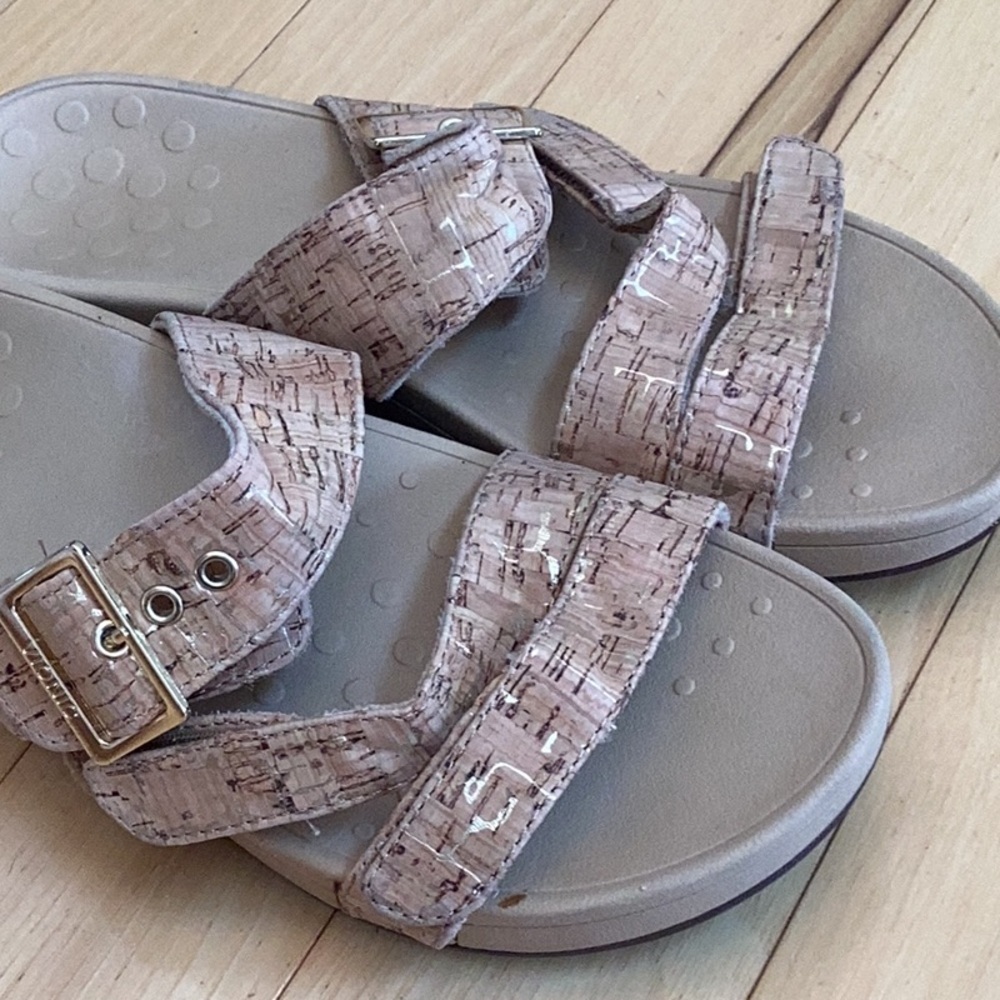Vionic Pacific Rio Tan Gold Cork Adjustable Strap Platform Sandals, women’s 9 - Picture 15 of 16